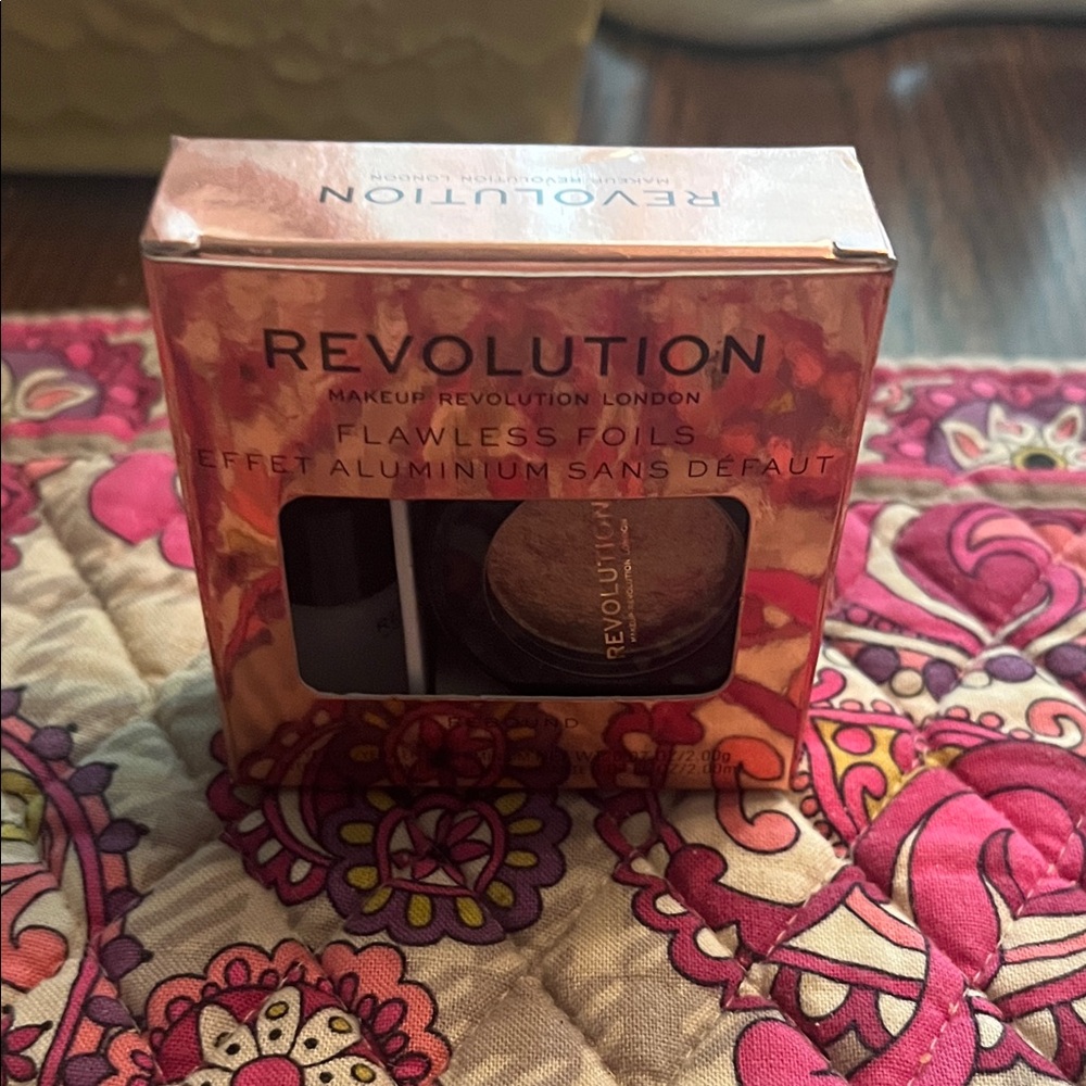 Revolution Flawless Foils Highlighter - Rose Gold Glow